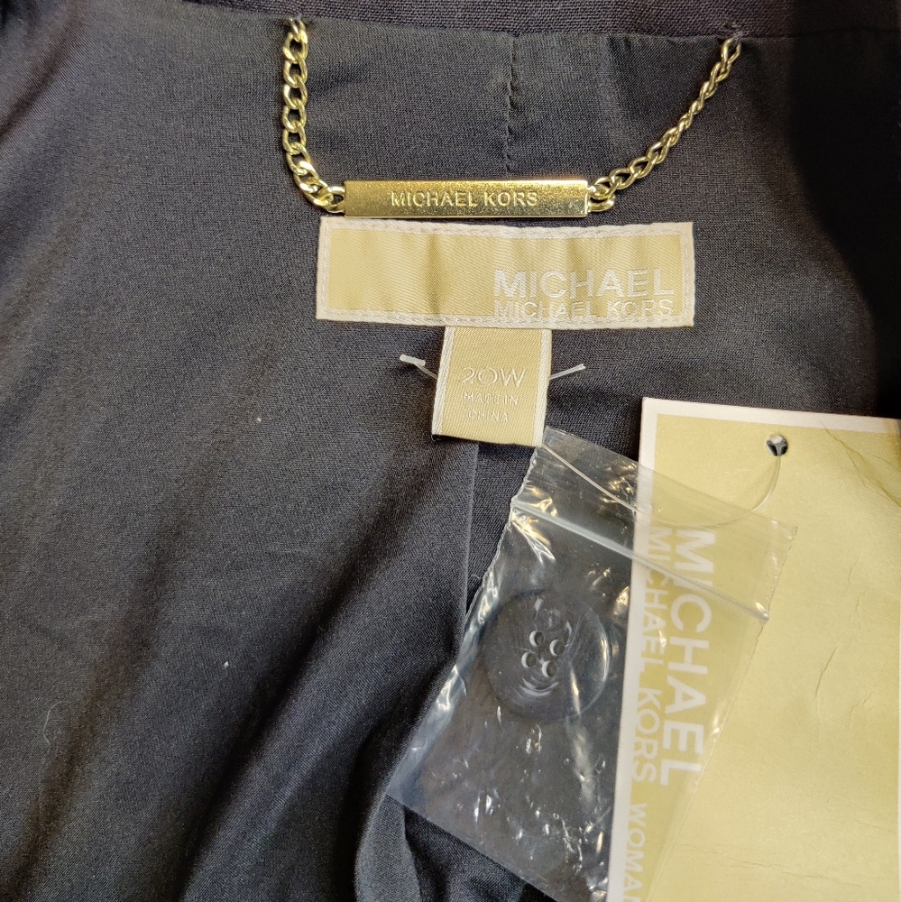 NWT Michael Kors Black Blazer with quarter sleeve size 20 wide - Picture 3 of 3